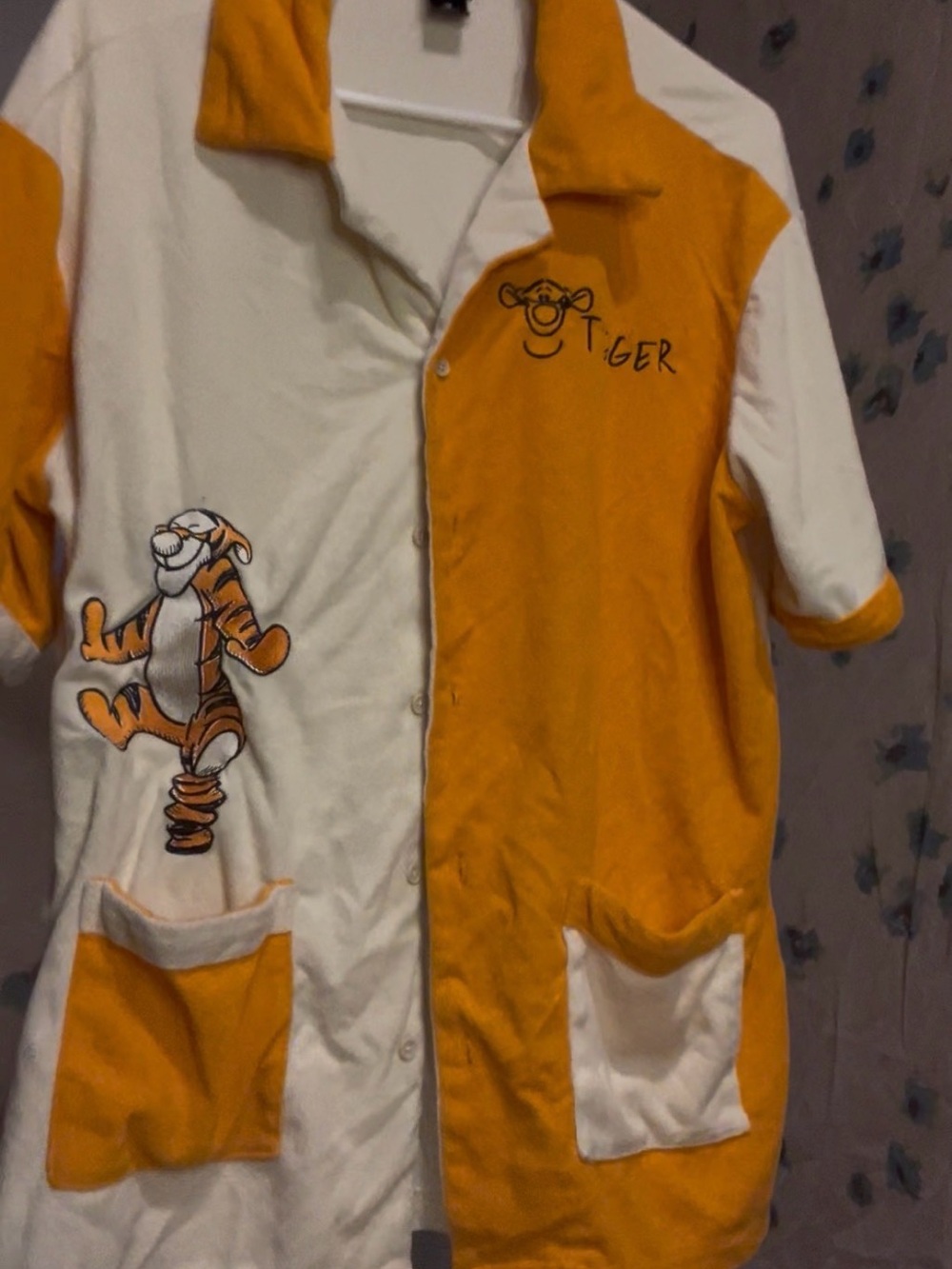 Disney Orange & White Tigger Graphic Button-Up Top